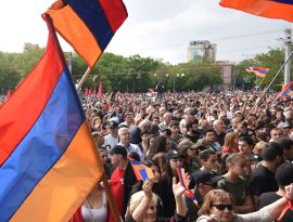Всю <span class="evoSearch_highlight">Армению</span> охватили массовые протесты против территориальных уступок Азербайджану