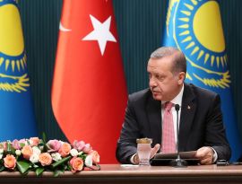 Горящая тюркская дуга. Какую роль Турция играет в казахских событиях