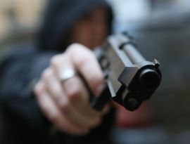 Во Владикавказе грабитель напал на дом и устроил перестрелку с полицейскими