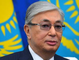 Токаев дружит со всеми. Казахстан опроверг открытие центра натовских миротворцев