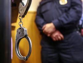 В Астраханской области пьяные мужчины избили пограничника