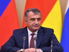 Референдум о вхождении Южной Осетии в состав России могут поставить "на стоп"