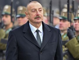 Азербайджан отказался подписать мирный договор с <span class="evoSearch_highlight">Арменией</span> и пригрозил новой войной