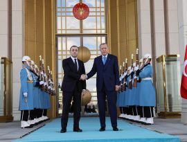 Тбилиси смиряет гордыню. Премьер Грузии попросил у Эрдогана место в "кавказском союзе" 