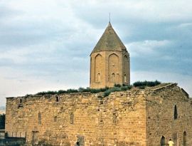 Армения призывает: культурная "катастрофа Джульфы" не должна повториться в Карабахе