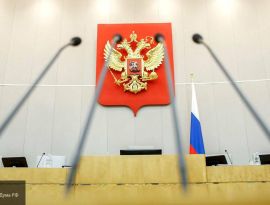Центр "Акценты": даже системную оппозицию обделили при распределении постов в парламентах России
