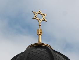 Губернаторы СКФО следом за муфтиями выступили против антисемитских провокаций 