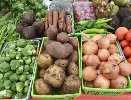 На Ставрополье собирают урожай картофеля и овощей для борщевого набора