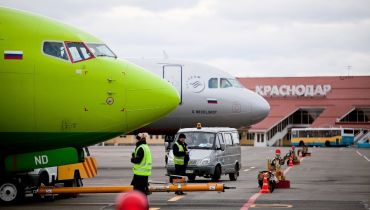 Владельцы закрытого аэропорта Краснодара до сих пор не знают, что с ним делать